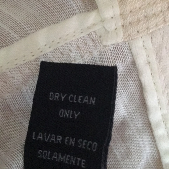 Double Zero Ruffled Vest - Picture 4 of 6